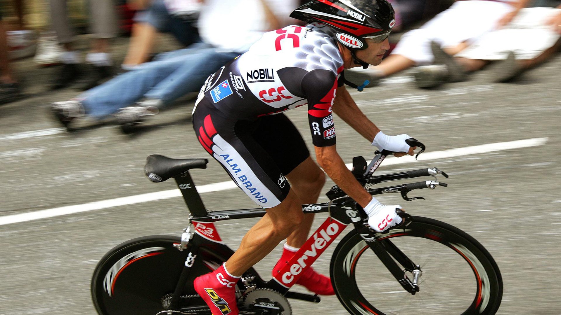 美国马术协会推出马术运动员健康管理系统，关注运动员身心健康。